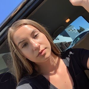 Meet your Posher, Makenna